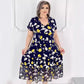 Modne sukienki damskie z dekoltem w serek z kwiatowym nadrukiem
