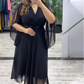 Elegancka damska sukienka z dekoltem w szpic