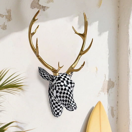 Nowoczesna geometryczna dekoracja ścienna z głową jelenia