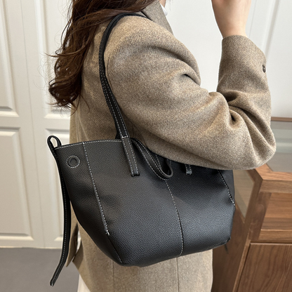 Minimalistyczna skórzana torba o dużej pojemności