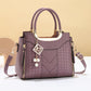 👜50% ΕΚΠΤΩΣΗ! ✨ Γυναικεία τσάντα τύπου satchel με ραφές σε σχήμα V – Χρυσά μεταλλικά στοιχεία, πολλαπλά διαμερίσματα, χερούλι στην κορυφή 🌸